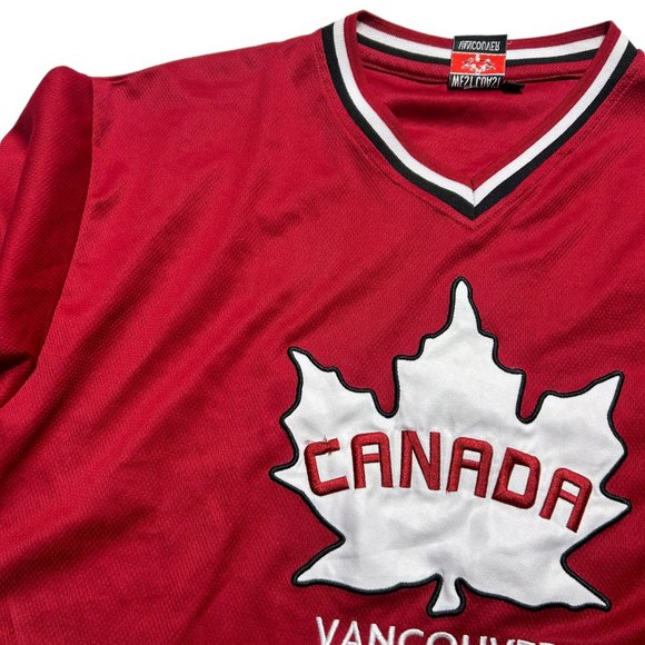 West Coast Vancouver Canada Hockey Jersey Adult Medium Red Short Sleeve - Picture 7 of 9